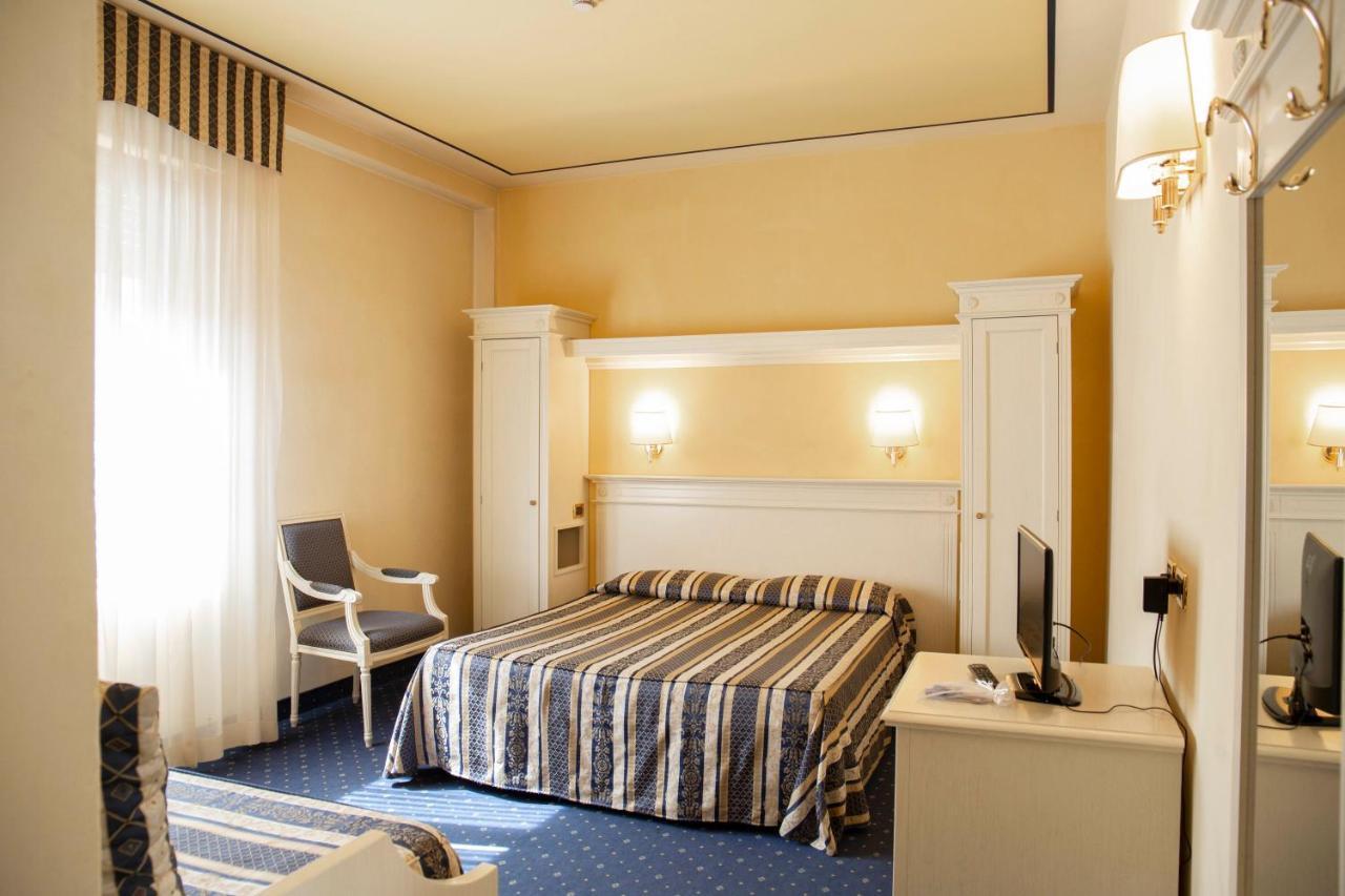 Albergo Milano Boario Terme Exteriér fotografie