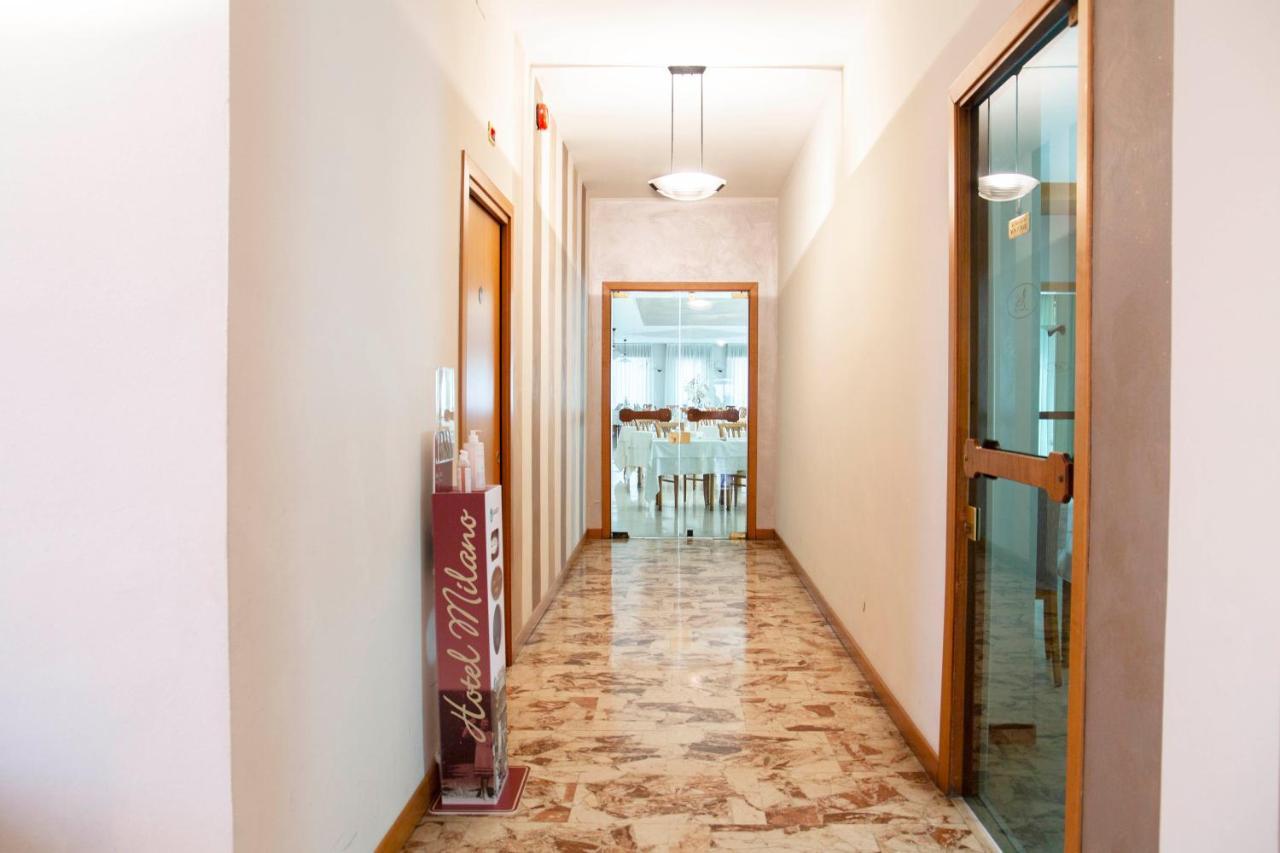 Albergo Milano Boario Terme Exteriér fotografie