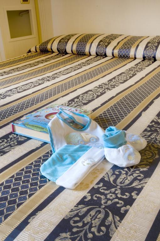 Albergo Milano Boario Terme Pokoj fotografie